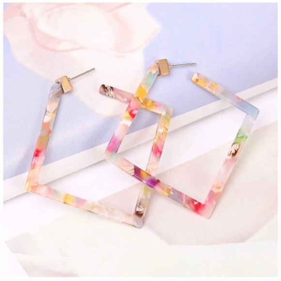 ‼️BOGO FREE BaubleBar Style Square Acrylic Earring - Picture 3 of 6